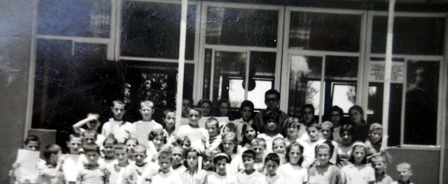 Το Δημοτικό Αμπελοκήπων Αχαΐας το 1958